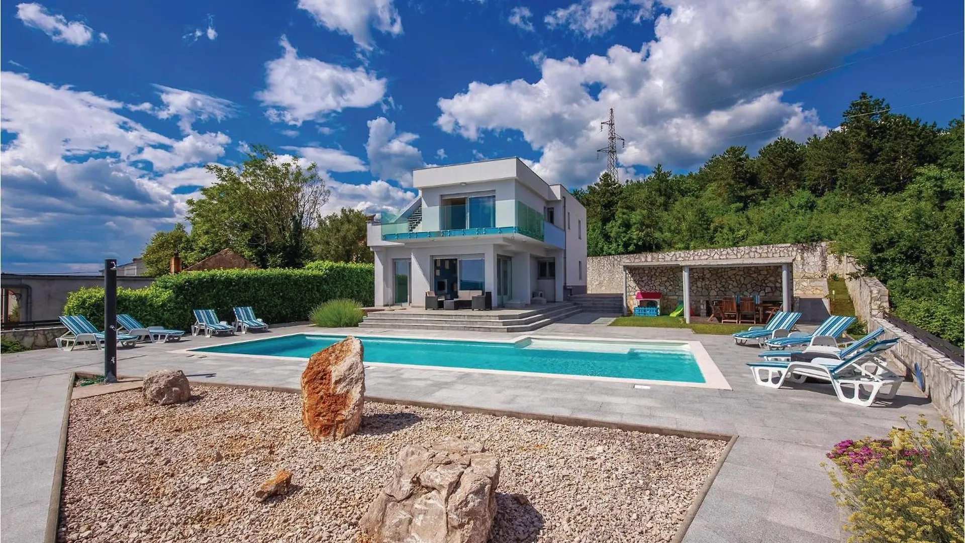 Cozy Home In Crikvenica With Wifi