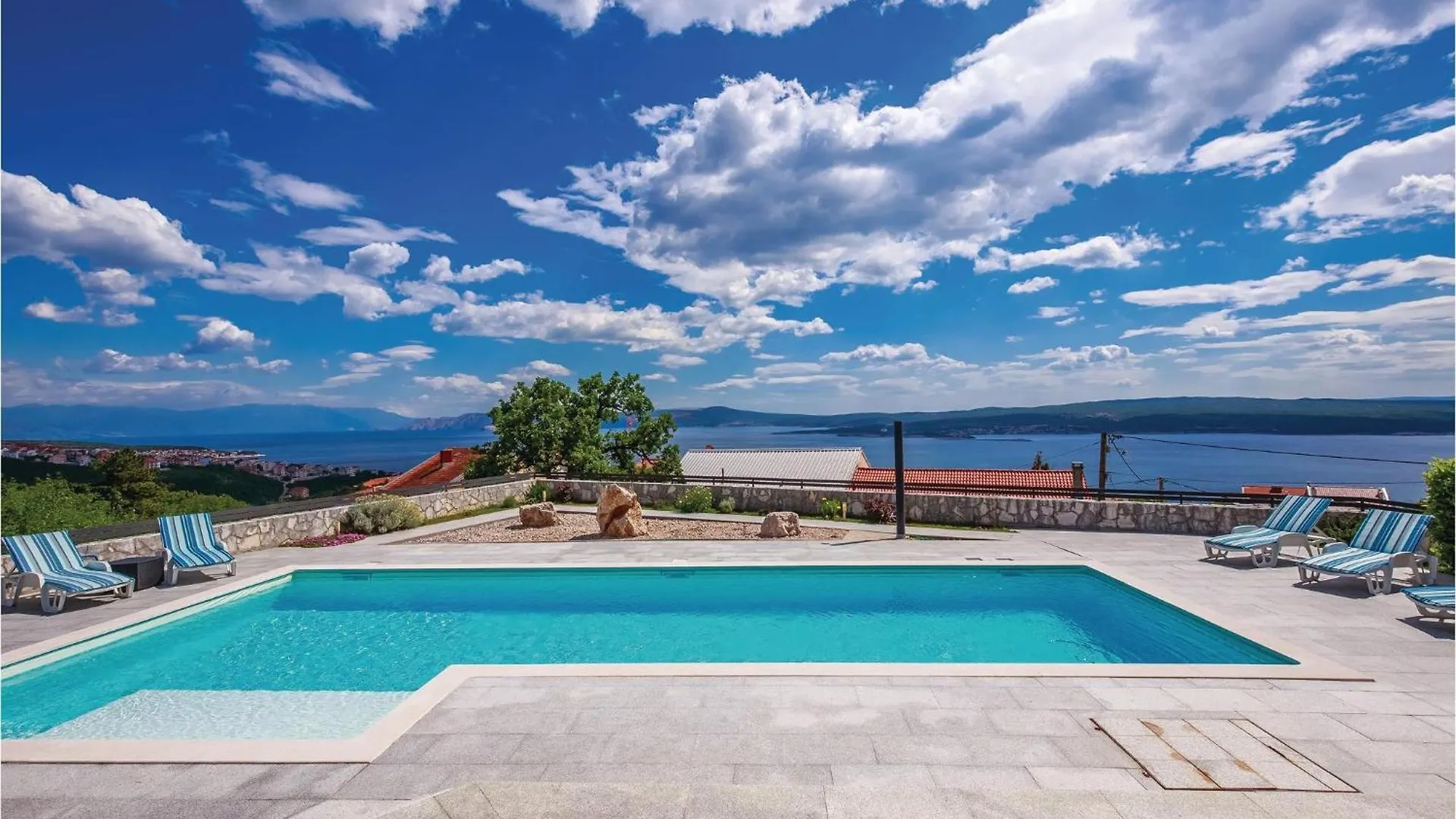 Cozy Home In Crikvenica With Wifi