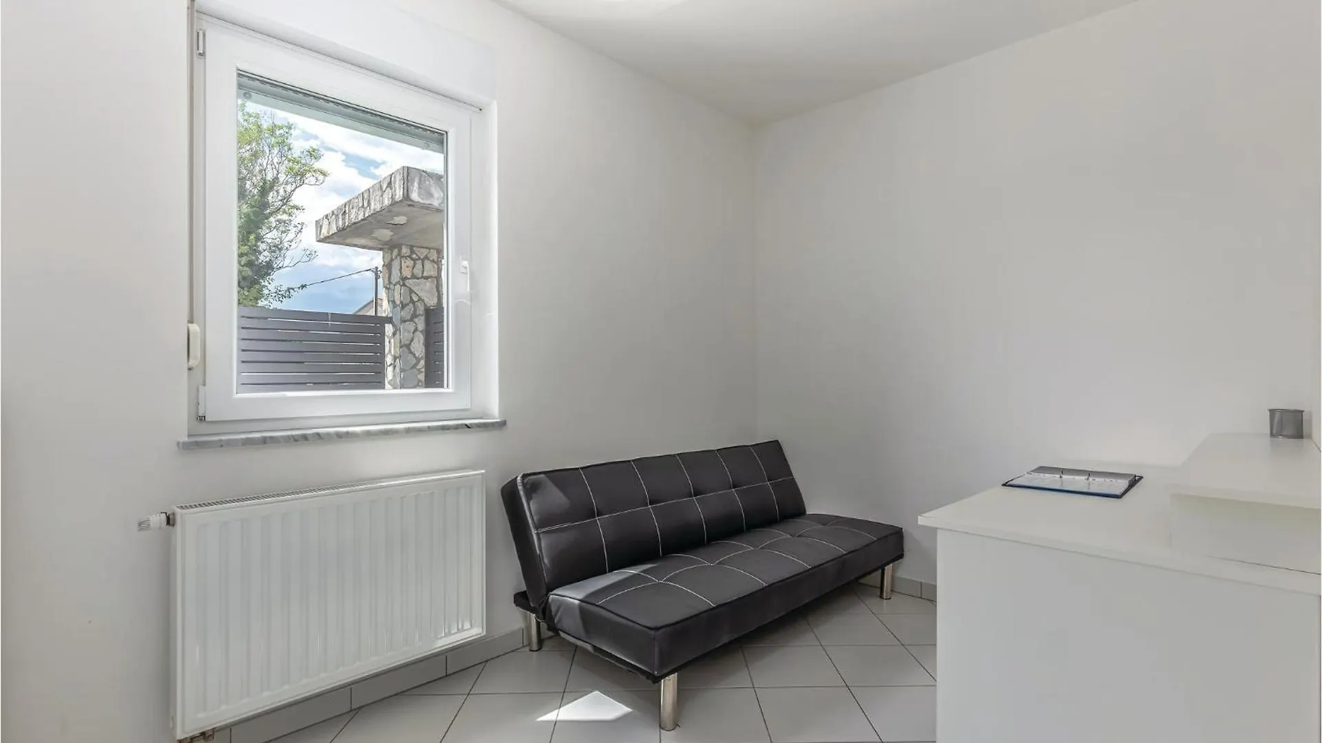 Cozy Home In Crikvenica With Wifi