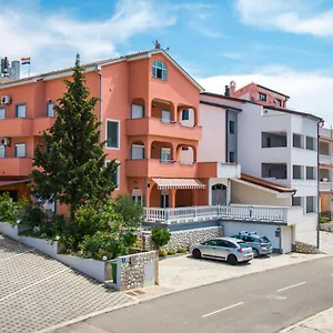 Mikanovic Apartman
