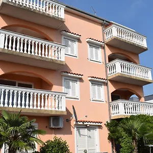 Lavanda Apartman